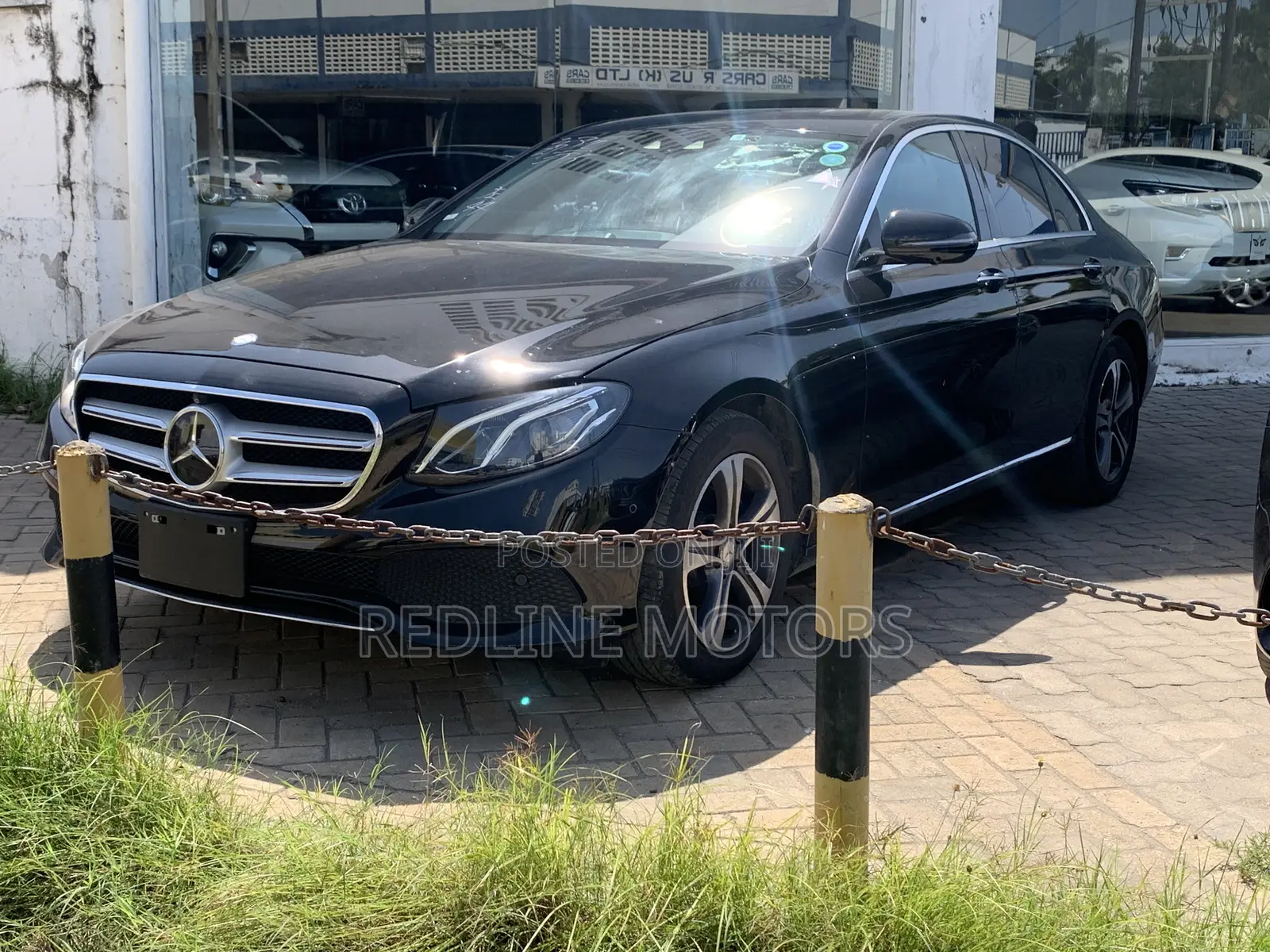 Mercedes-Benz E200 2017 Black