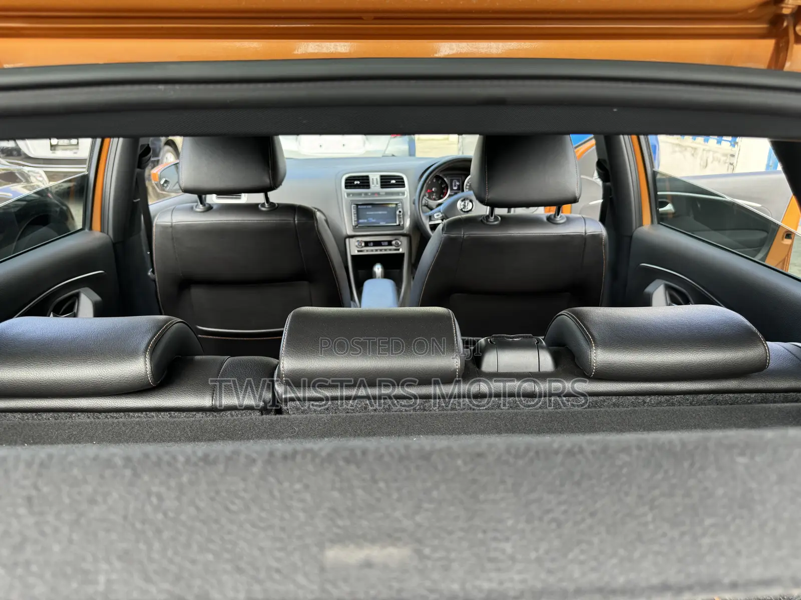Volkswagen Polo 2017 Brown