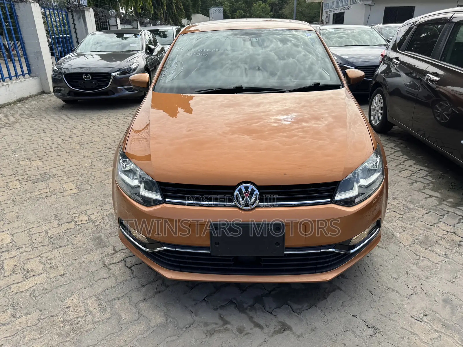 Volkswagen Polo 2017 Brown