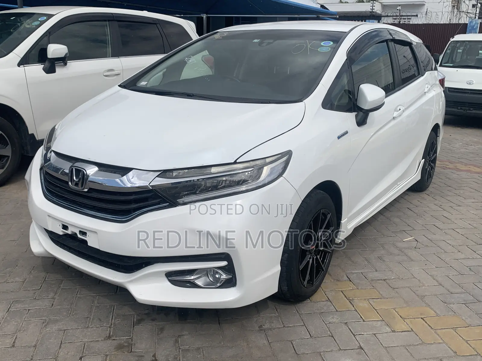 Honda Shuttle 1.5 Hybrid 2WD 2017 White