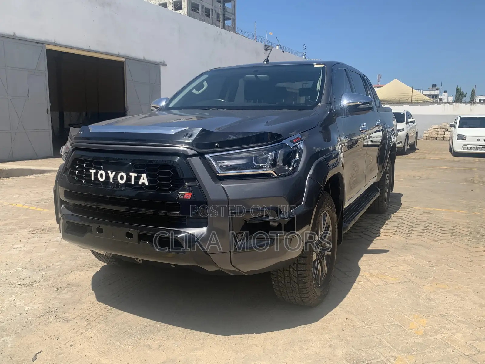 Toyota Hilux SR5 4x4 2016 Gray