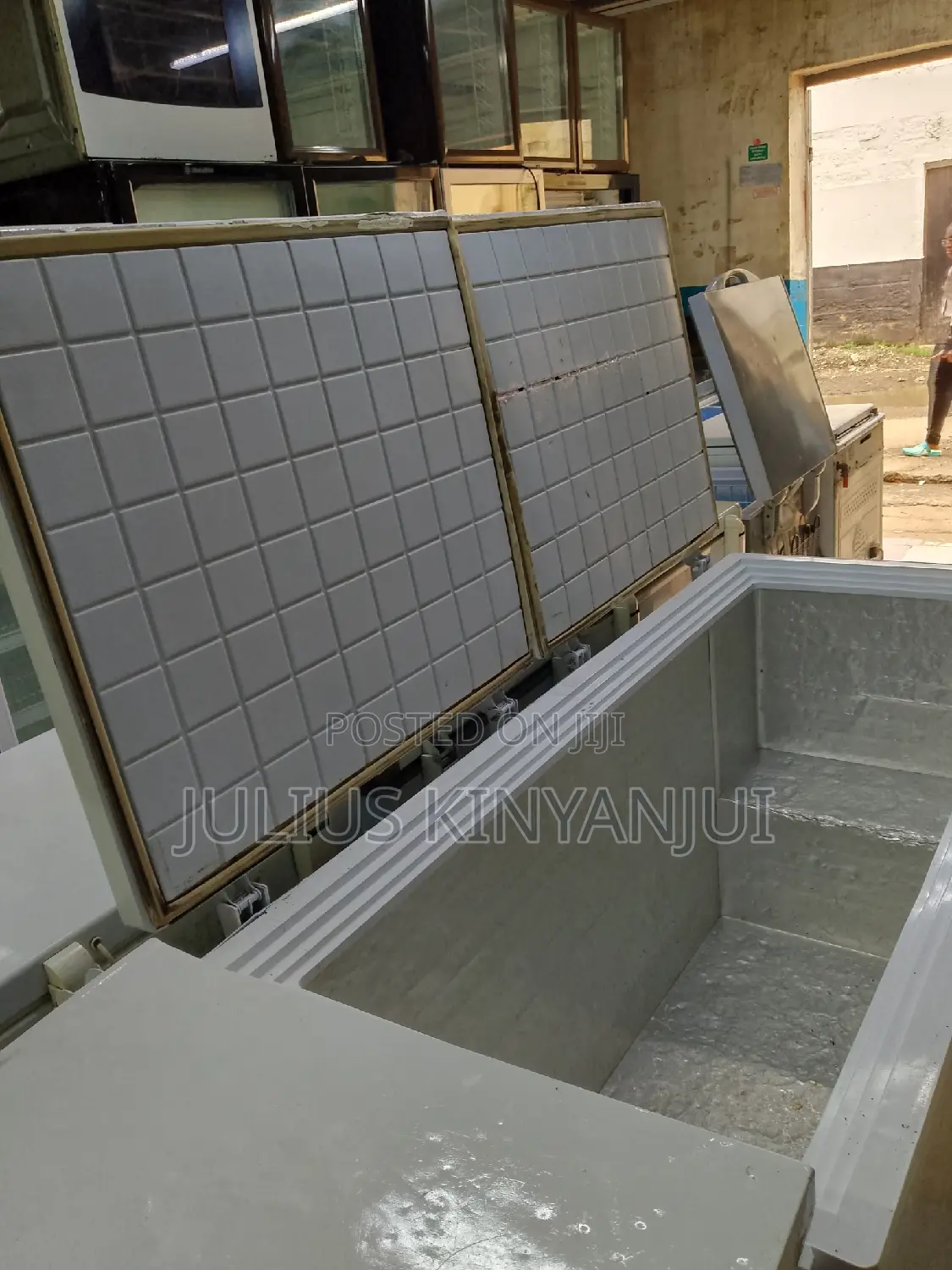Double Door Deep Freezer