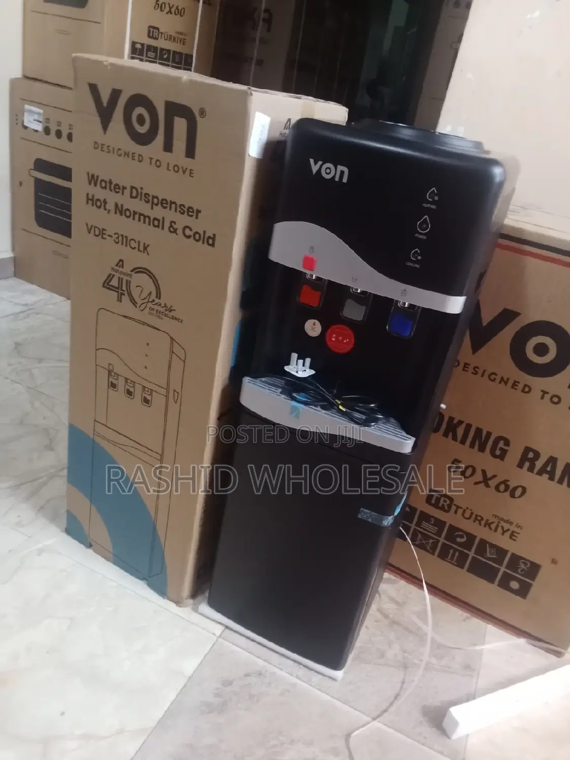 Digital Von Black Water Dispenser