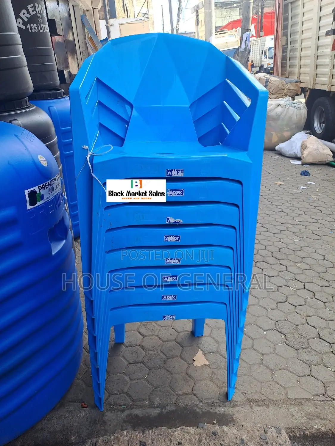 Diamond Adix Plastic Chair