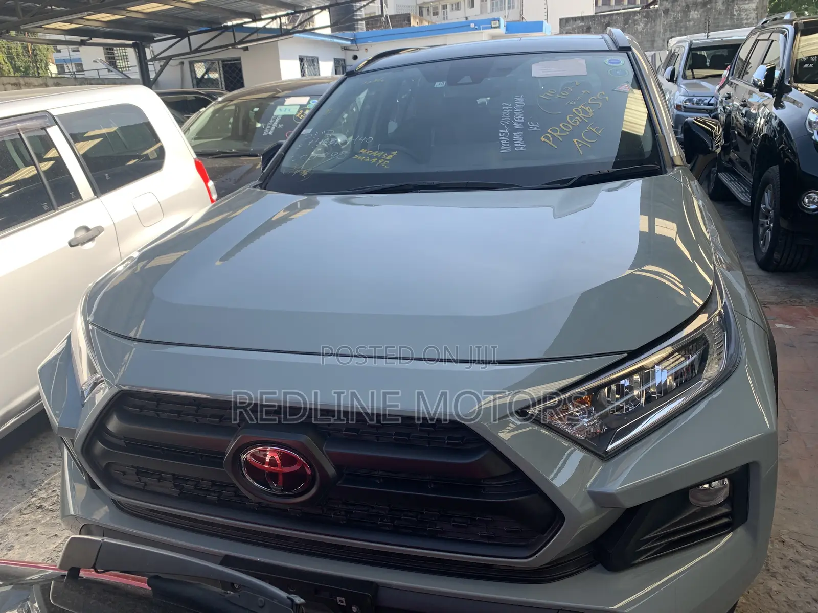 Toyota RAV4 Adventure 2019 Green