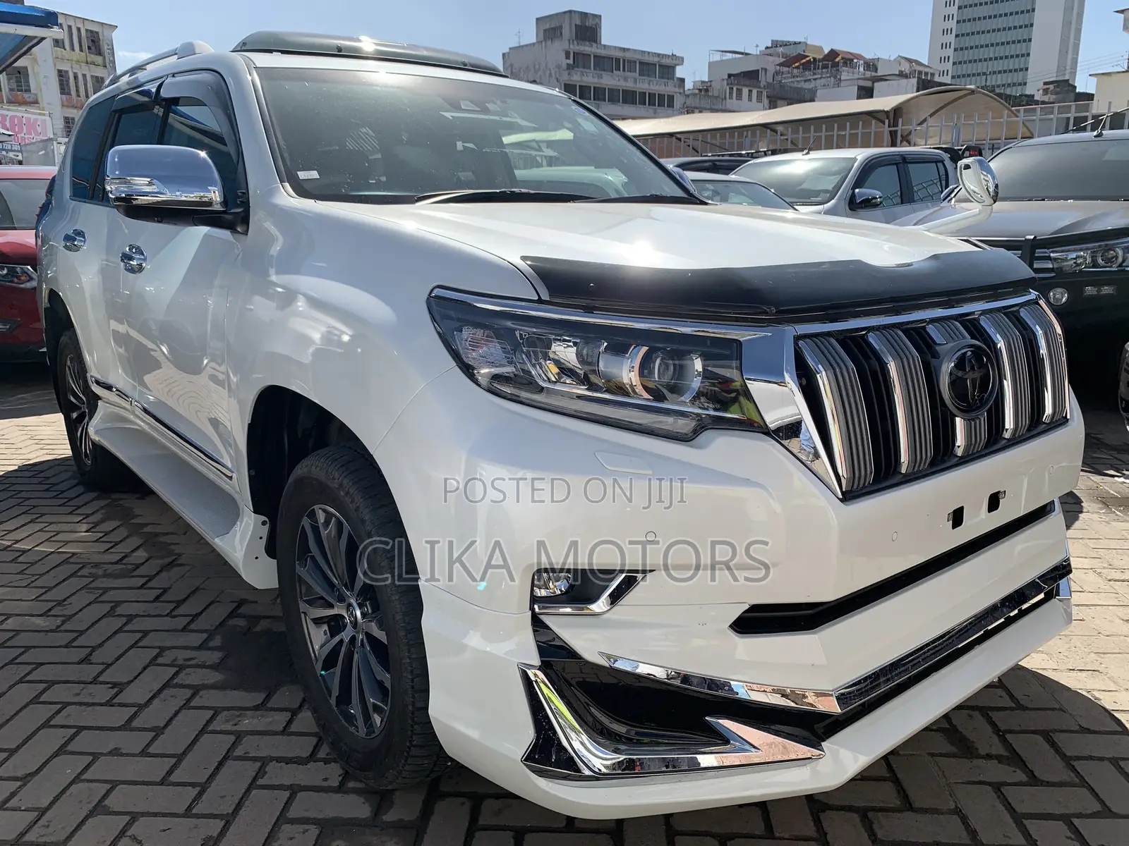 Toyota Land Cruiser Prado 2.8 2020 Pearl
