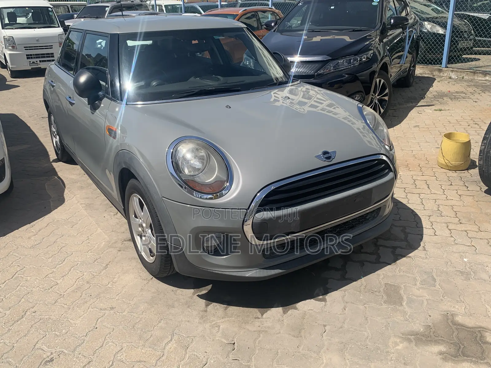 Mini Cooper 2016 Gray