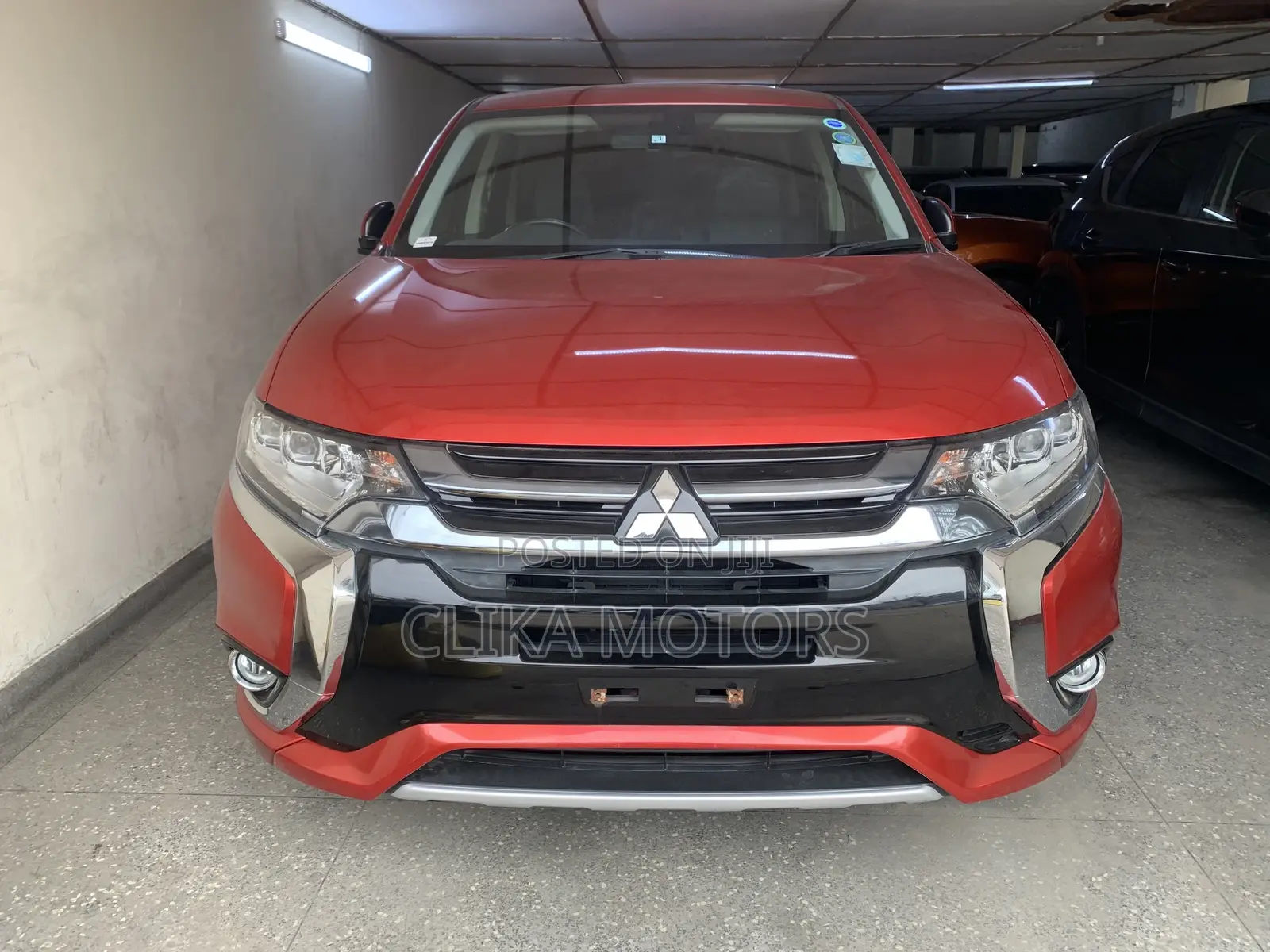 Mitsubishi Outlander 2.0 PHEV AWD 2017 Red
