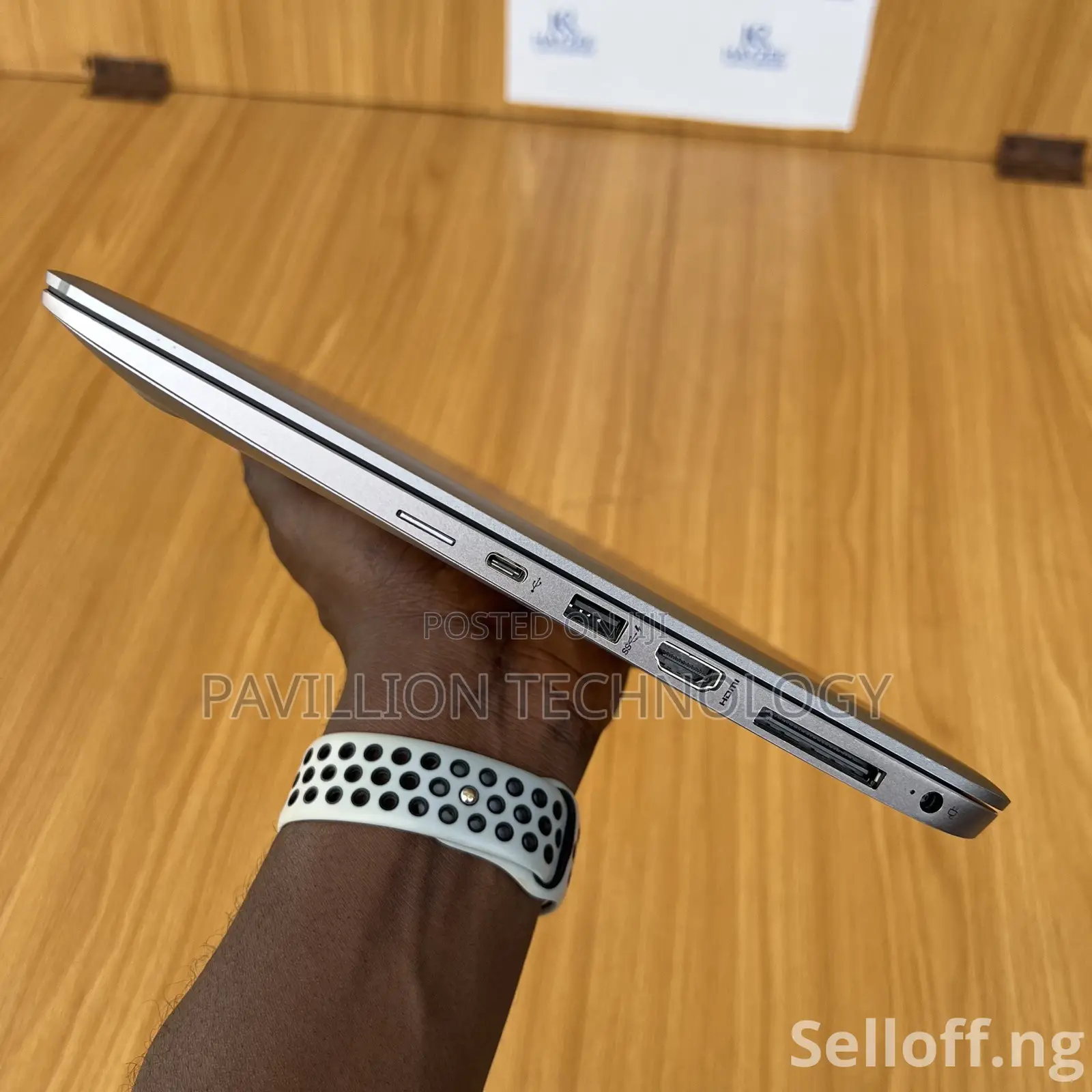 Laptop HP EliteBook 1040 G6 16GB Intel Core I5 SSD 256GB