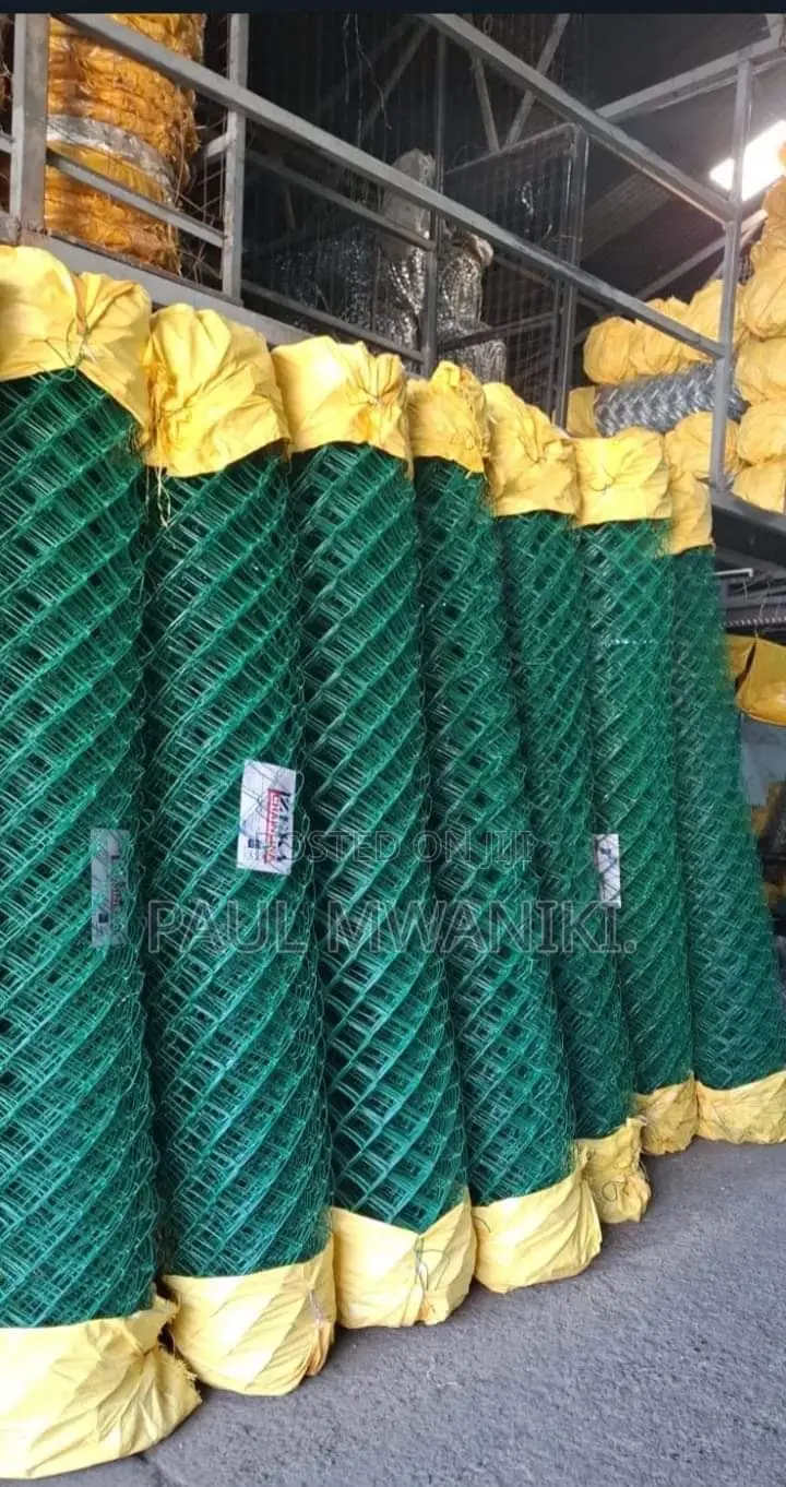PVC Coated Chainlinks.