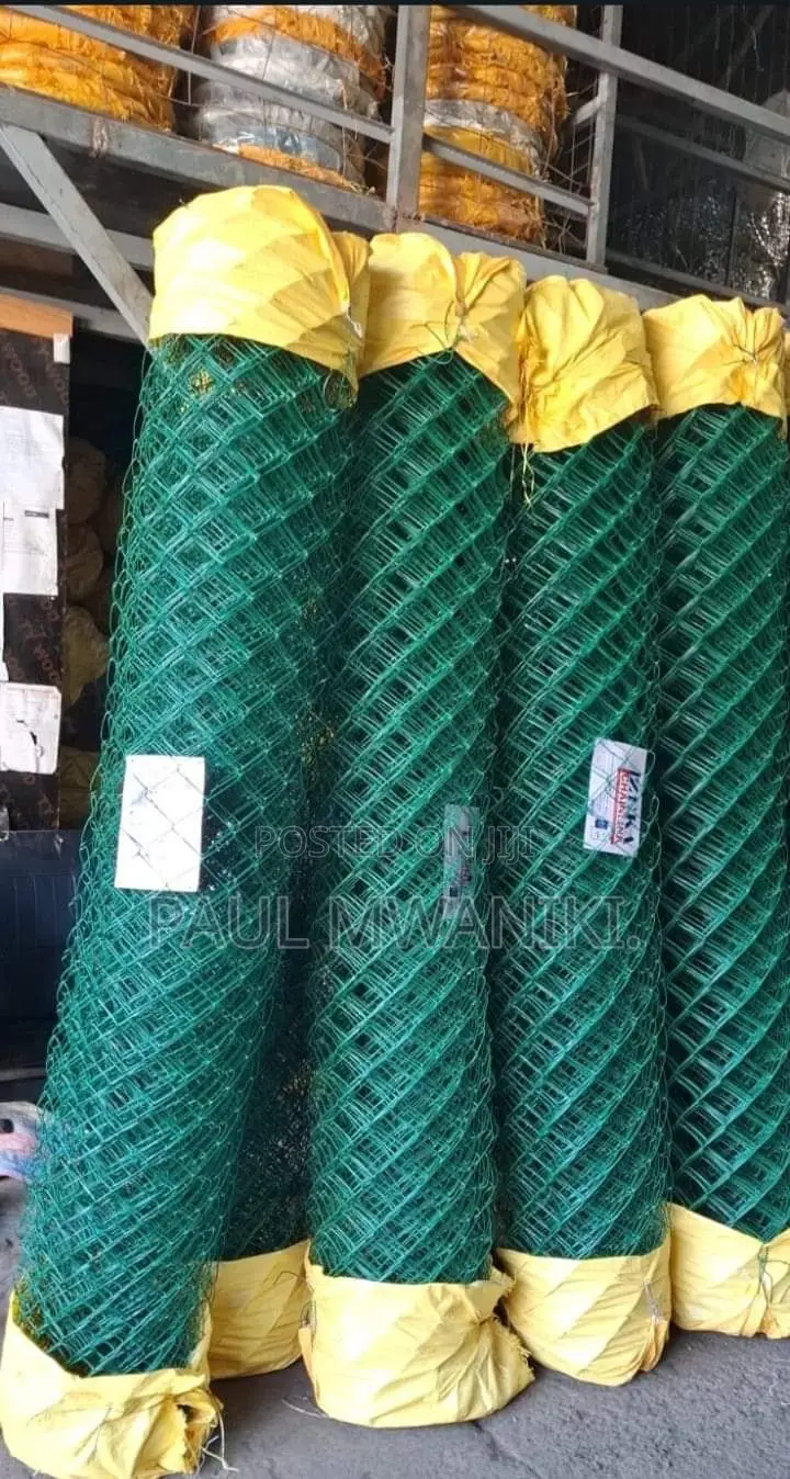 PVC Coated Chainlinks.