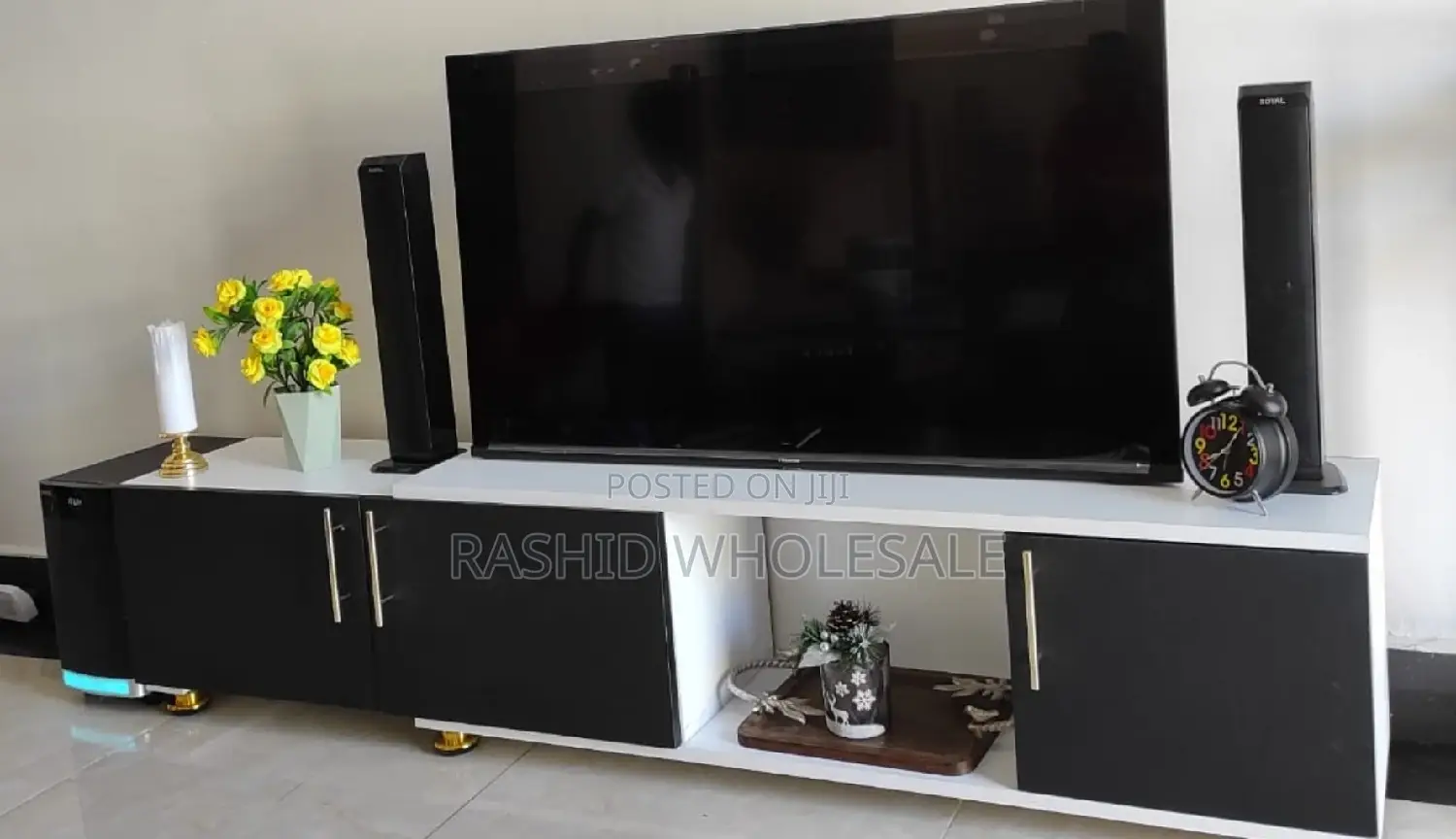 Expandable Tv Stand