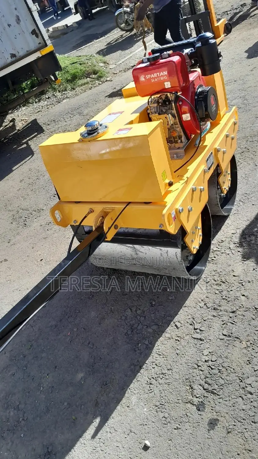 Vibratory Rollers/ Road Rollers Compactor