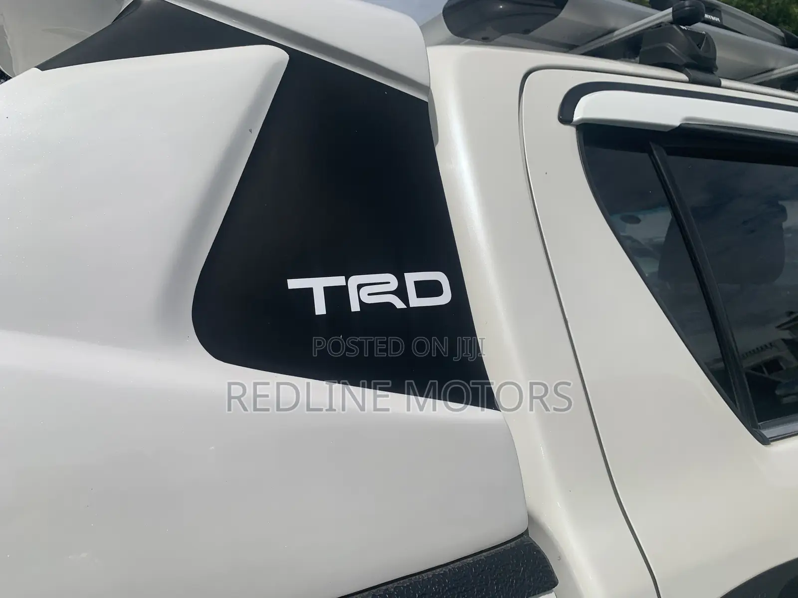 Toyota Hilux TRD White 4x4 2017 White