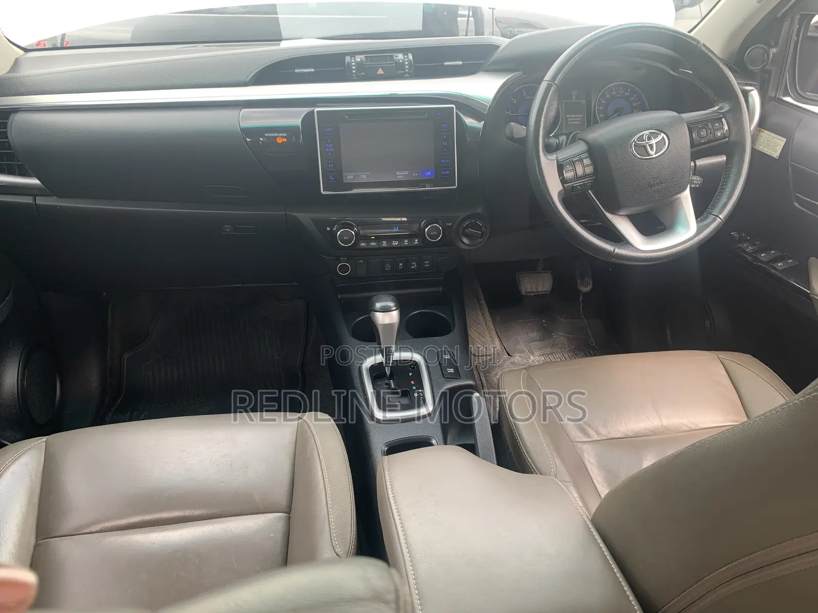 Toyota Hilux TRD White 4x4 2017 White