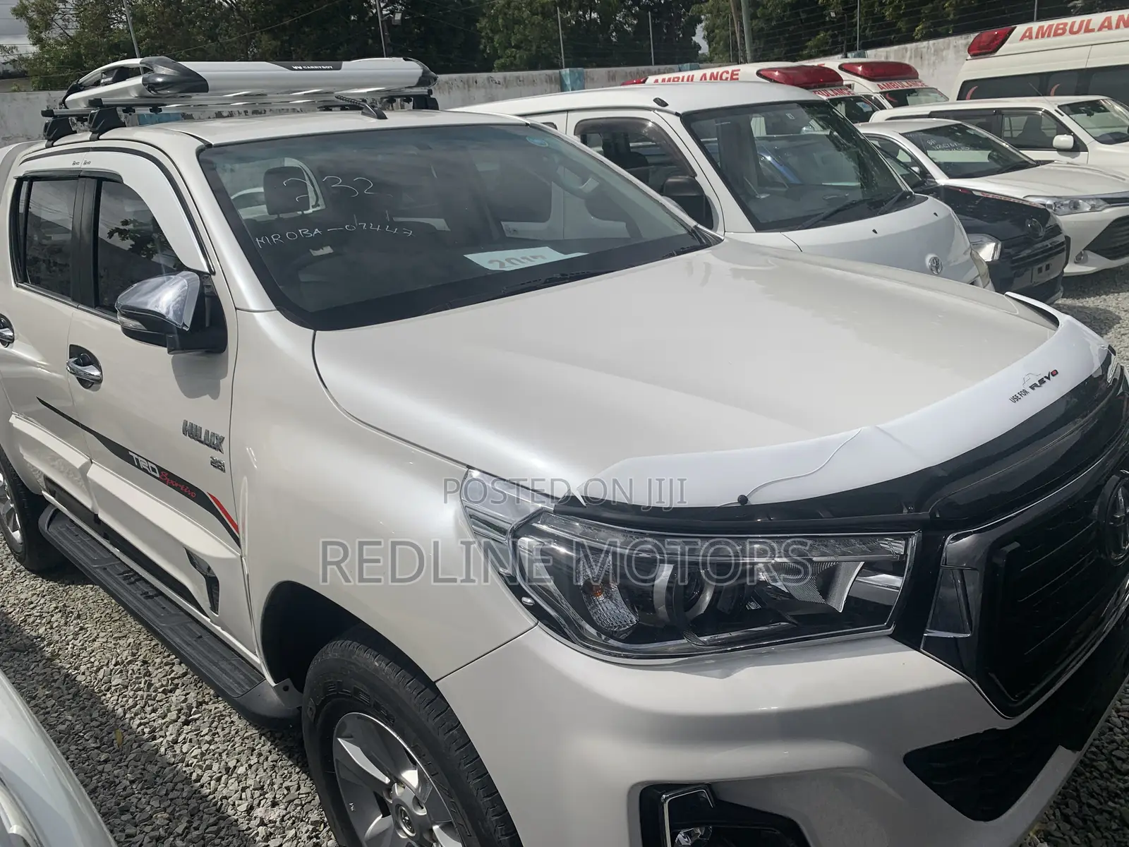 Toyota Hilux TRD White 4x4 2017 White