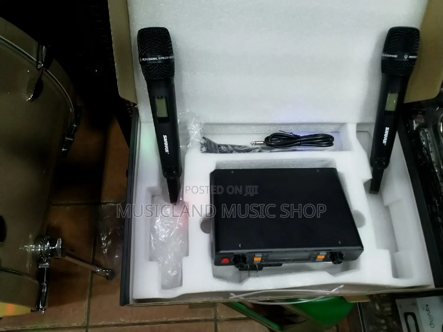 Wireless Microphone Shure