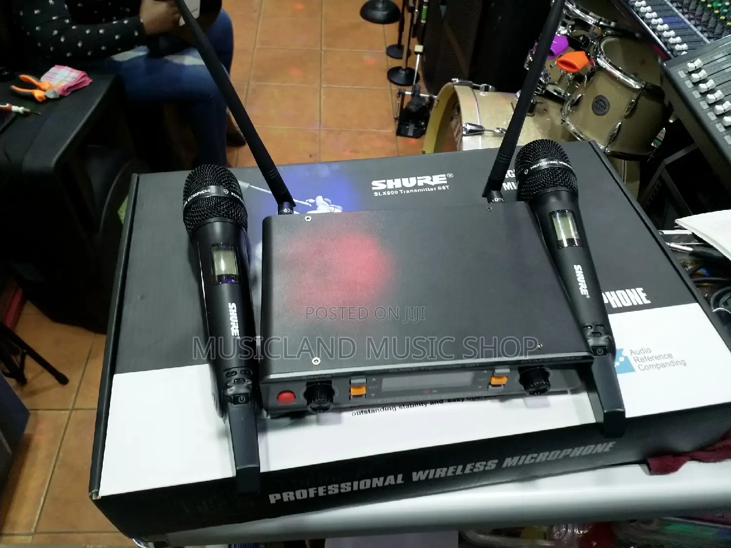 Wireless Microphone Shure