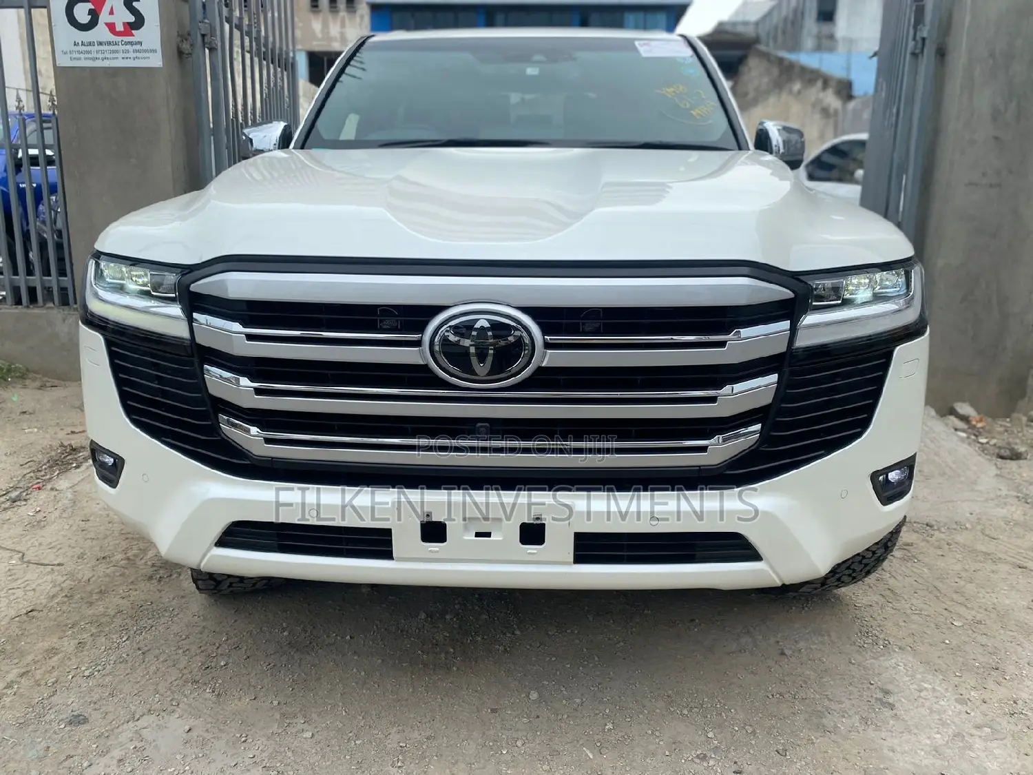 Toyota Land Cruiser 3.3 Diesel 4WD 2022 White