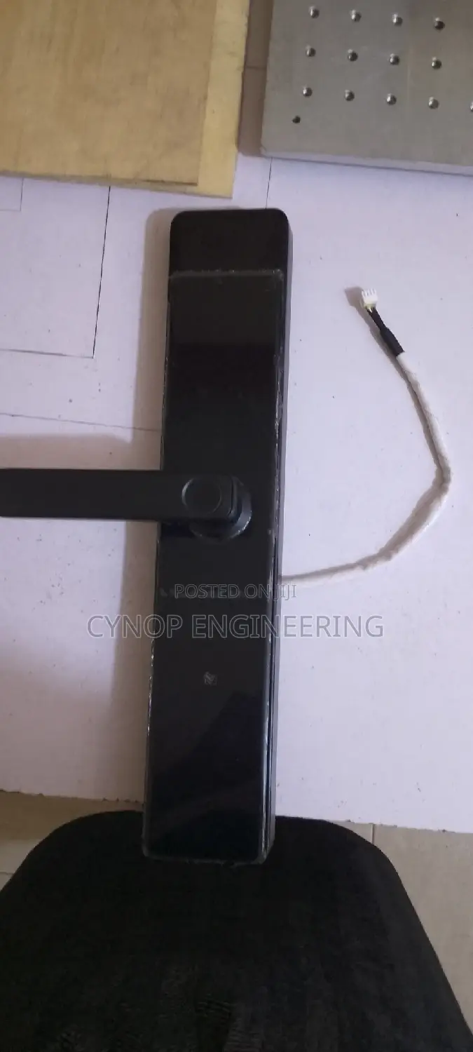Smart Lock for Remote Workers