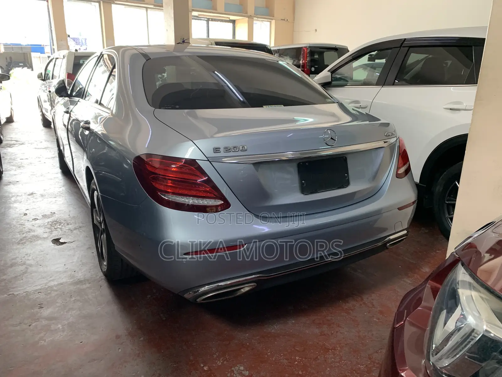 Mercedes-Benz E200 2017 Blue
