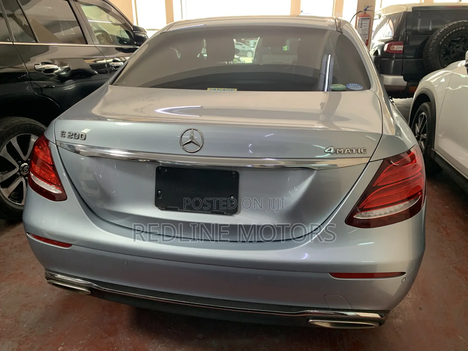 Mercedes-Benz E200 2017 Blue