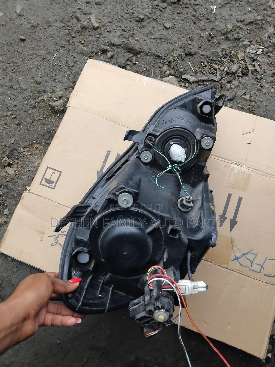 Toyota Ipsum Headlight