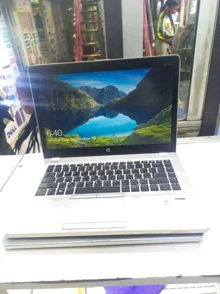 Laptop HP EliteBook Folio 1020 G1 8GB Intel Core M HDD+SSD 500GB