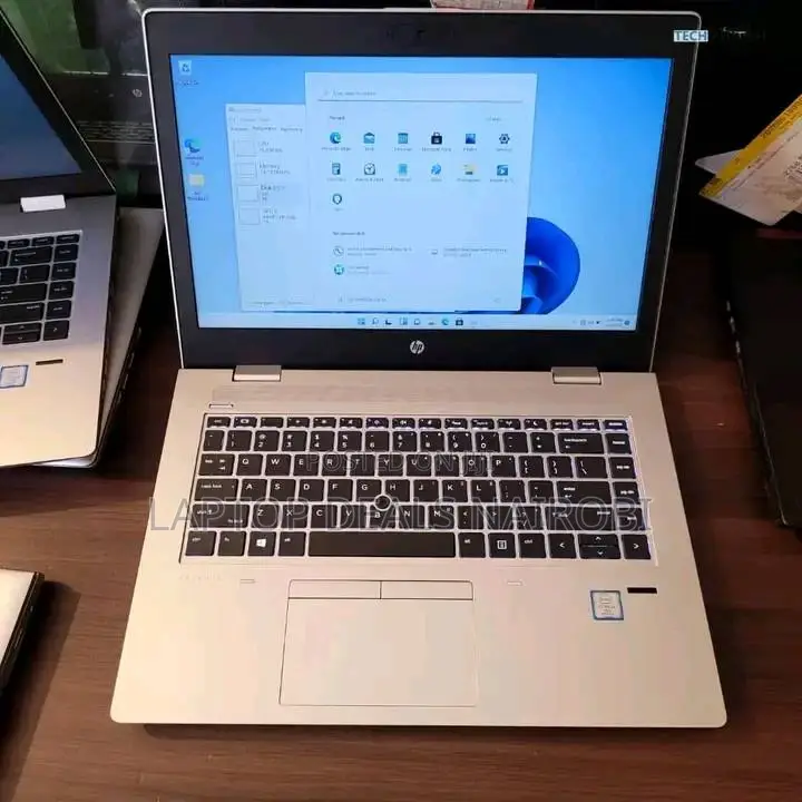 Laptop HP 15-Da3007nia 8GB Intel Core I5 SSD 256GB