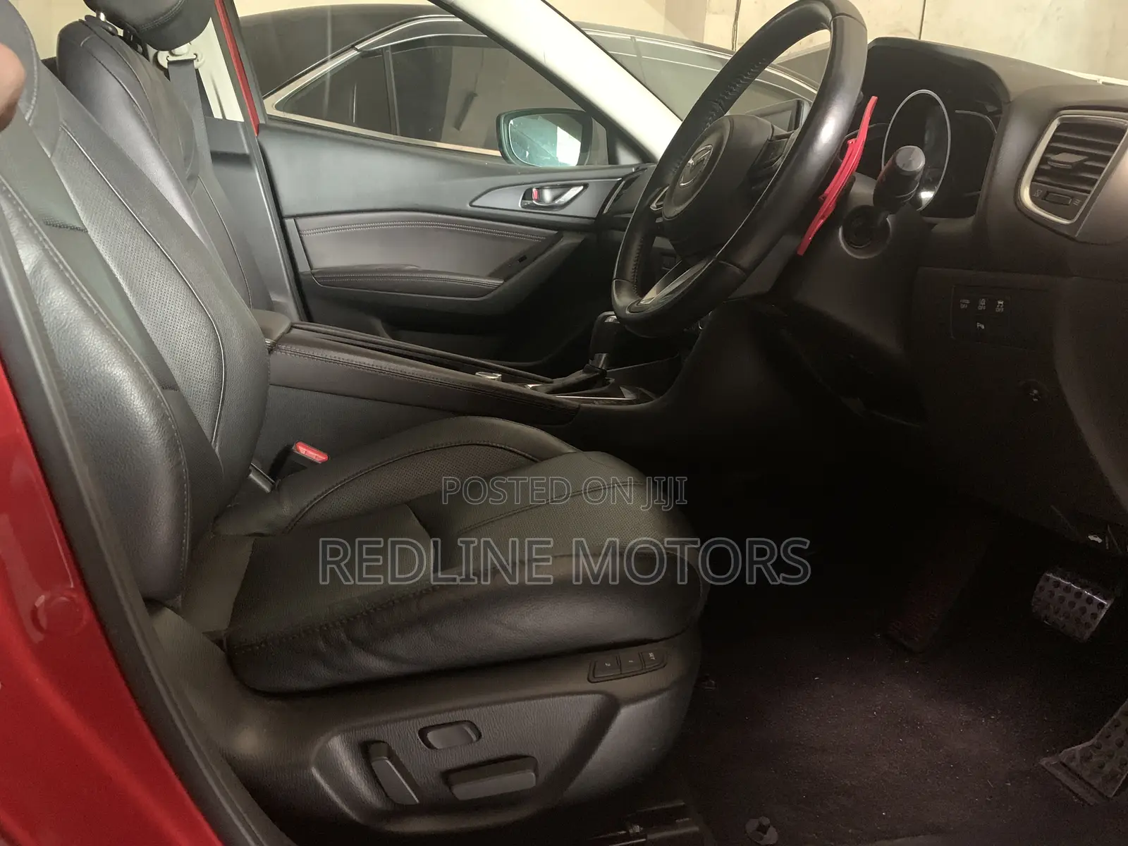 Mazda Axela 2017 Red