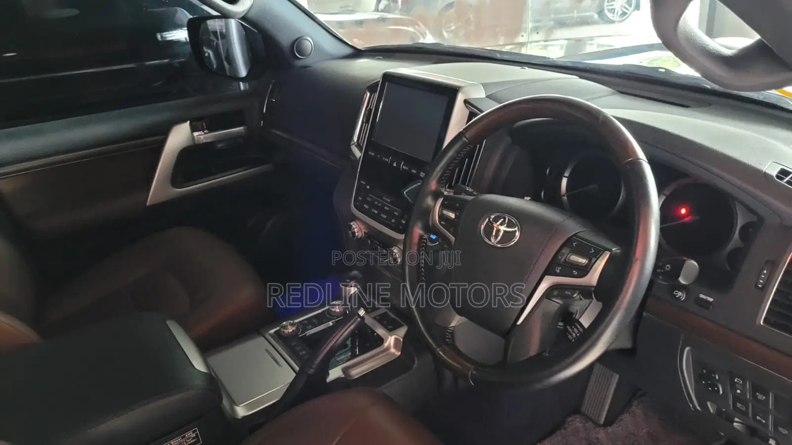 Toyota Land Cruiser 4.6 V8 ZX 2018 Matt Black