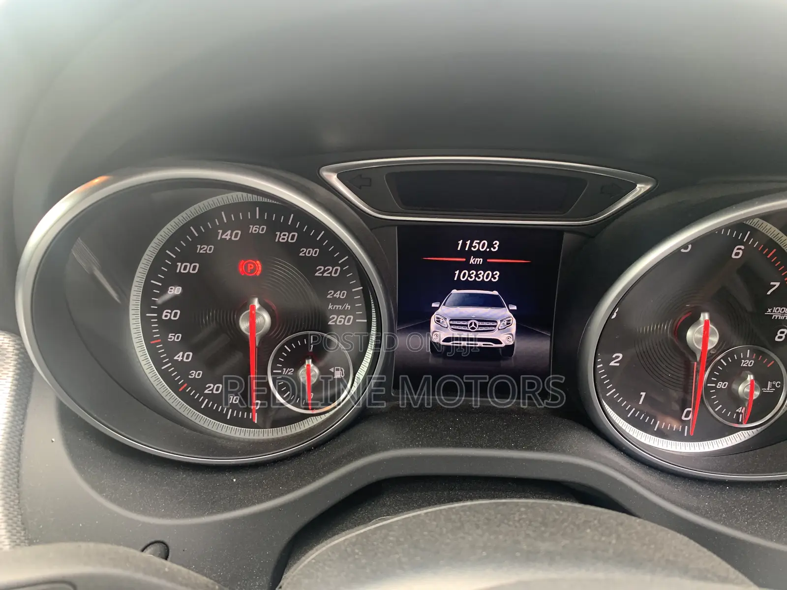 Mercedes-Benz GLA-Class 2017 Silver