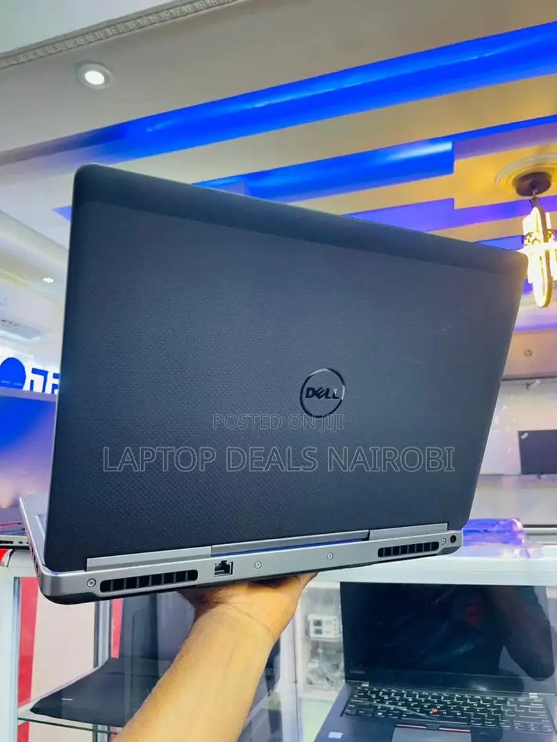 Laptop Dell Precision 15 M7510 16GB Intel Core I5 HDD+SSD 500GB