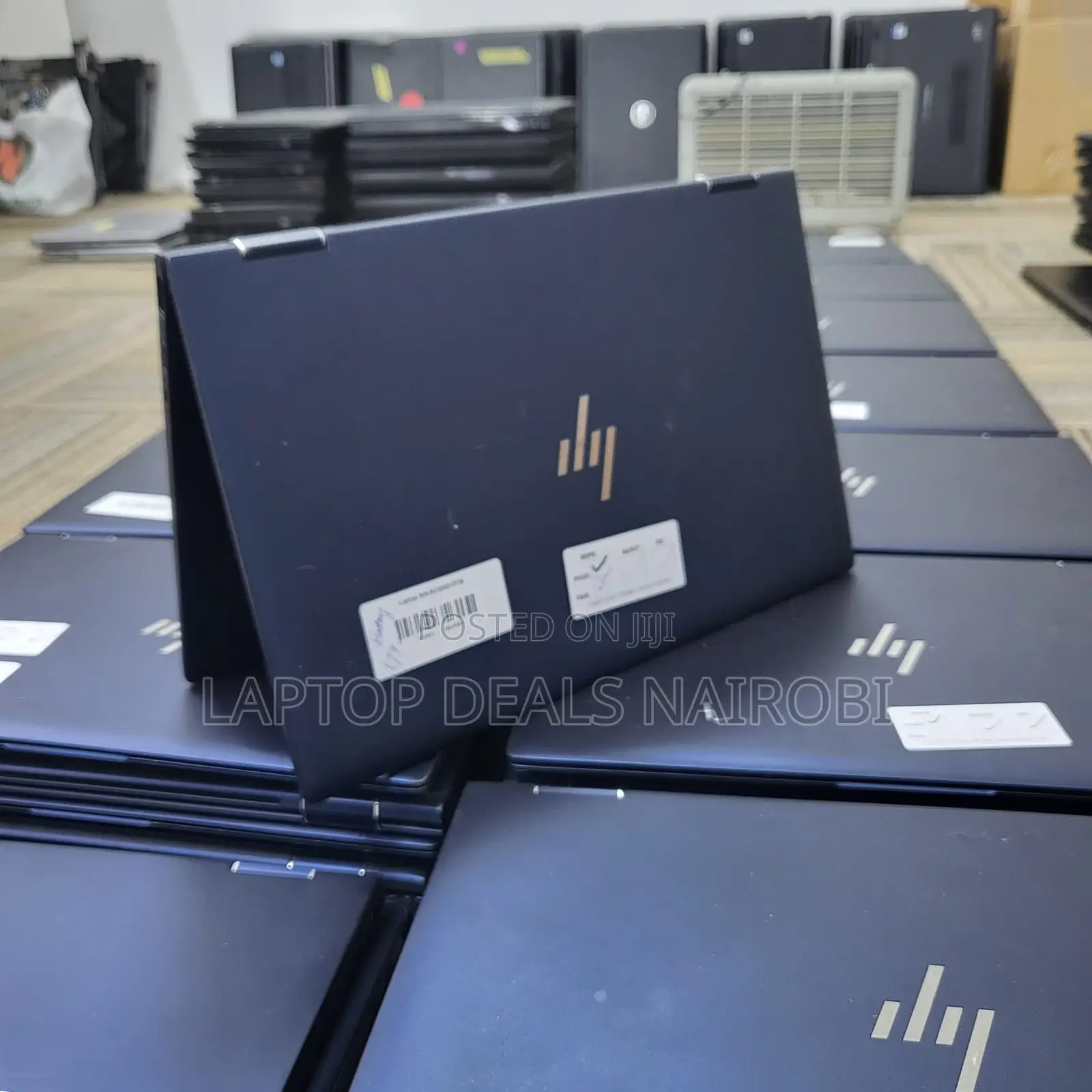 New Laptop HP Elite Dragonfly G2 16GB Intel Core I7 SSD 512GB