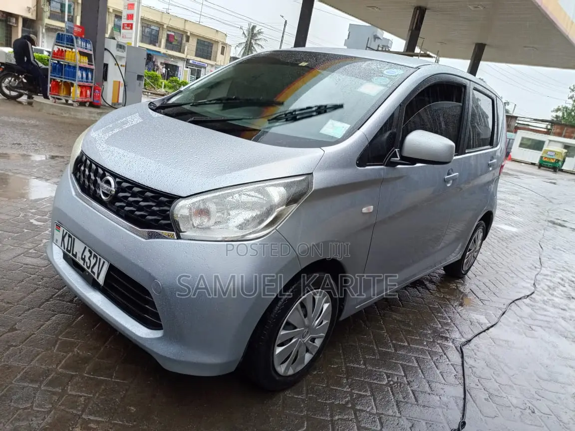 Nissan Dayz 2015 Silver