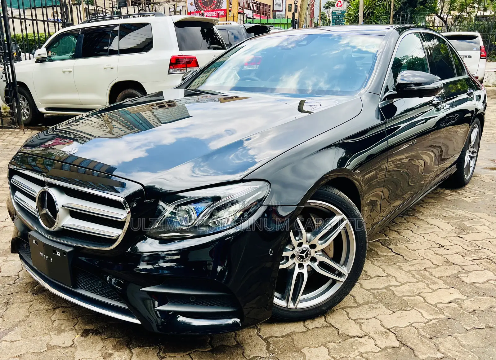 Mercedes-Benz E250 2017 Black