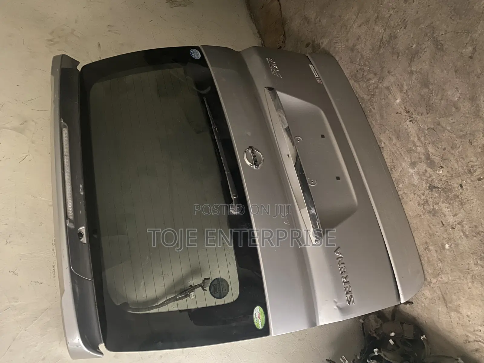 Serena Tailgate (Boot) at Affordable Prices