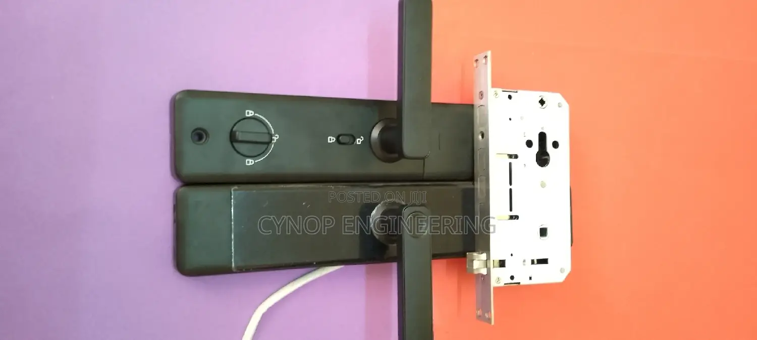 Intelligent Wifi Biometric Locks for Hotels