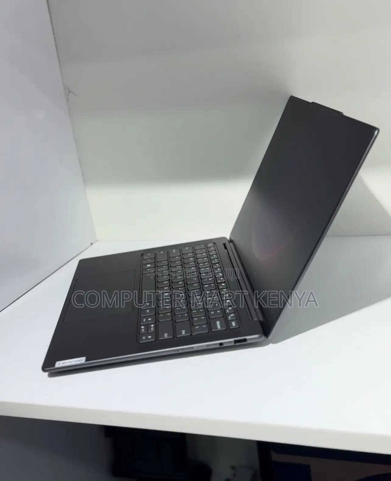 New Laptop Lenovo 16GB AMD Ryzen 7 SSD 512GB