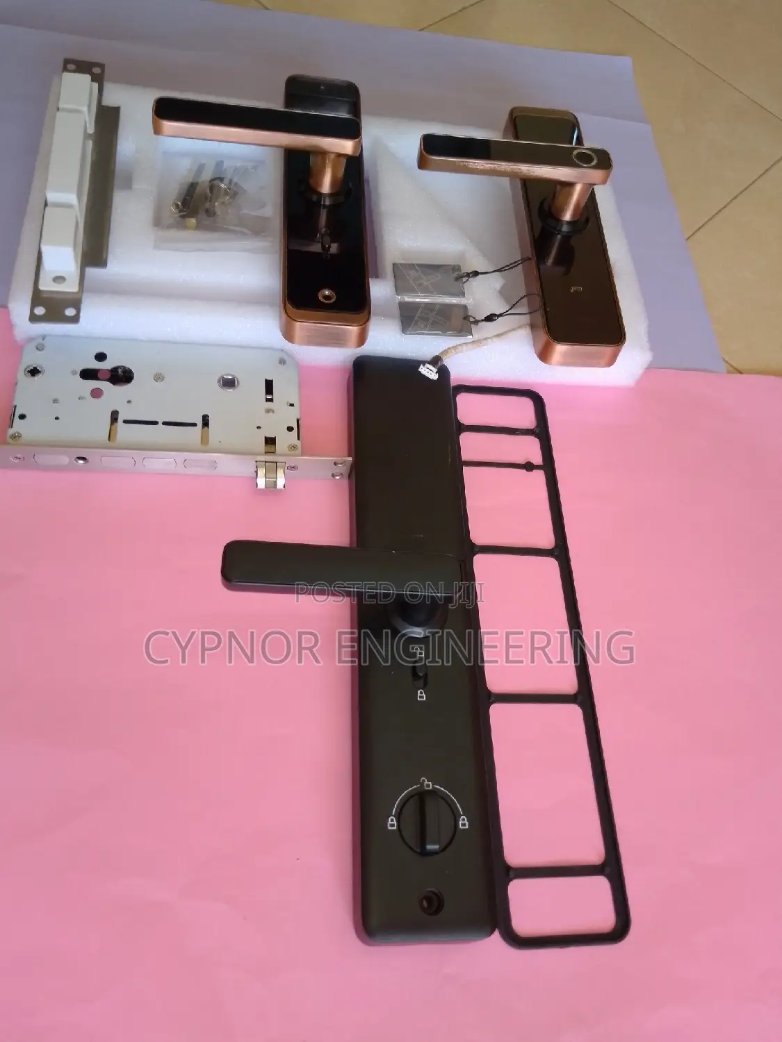 Premium Airbnb Management Wifi Door Locks