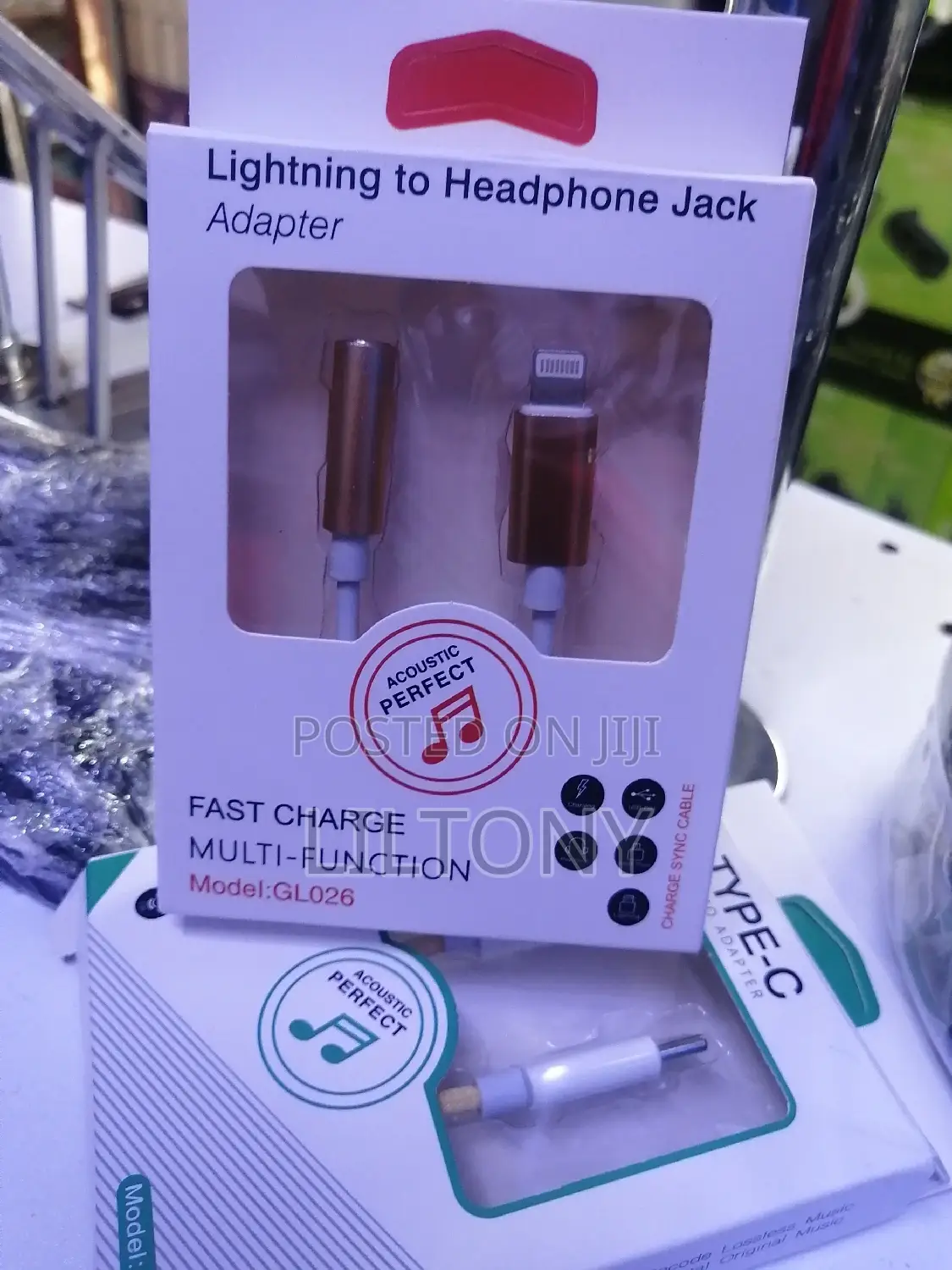 Lighting To Headphone Jack