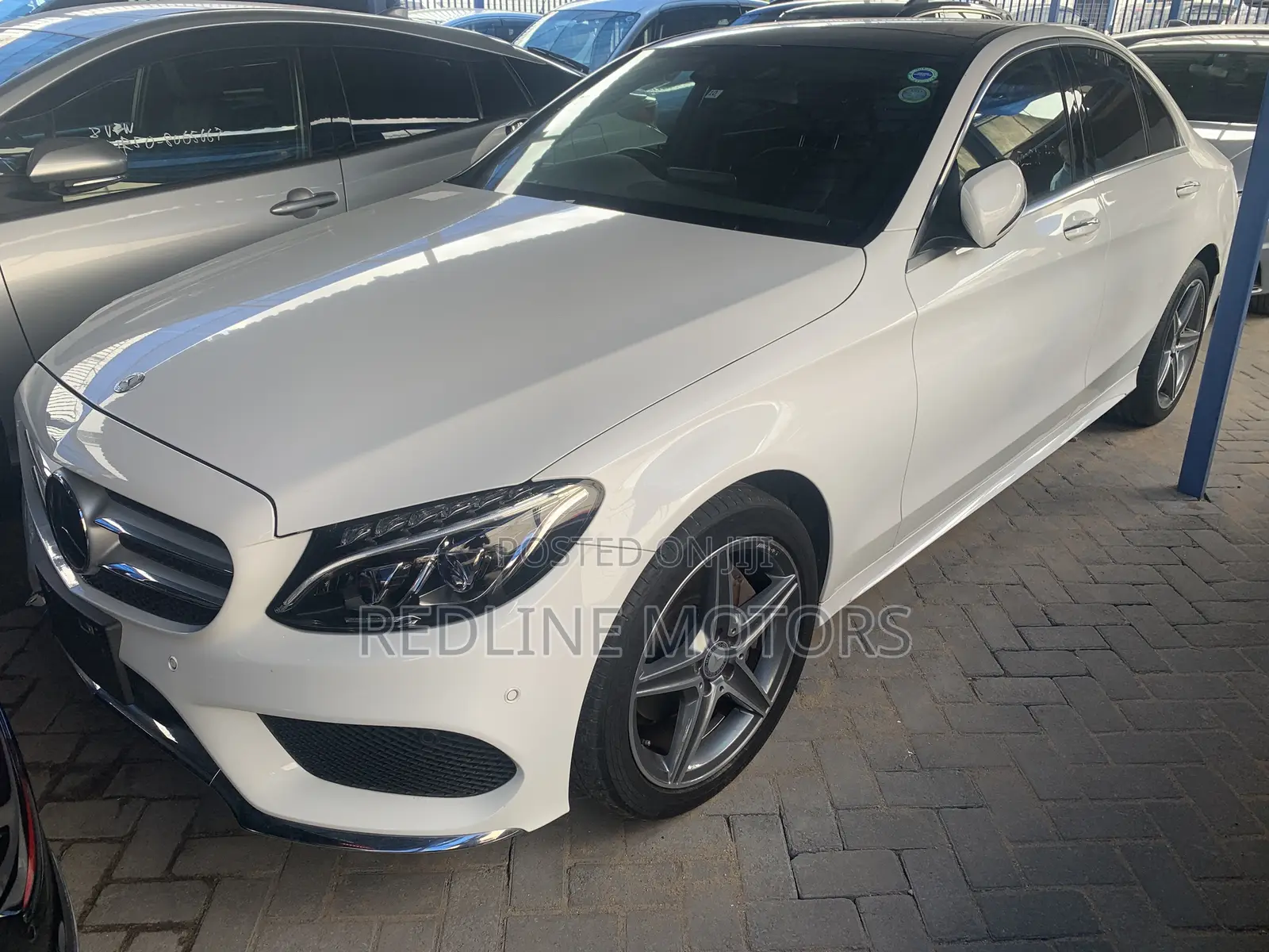 Mercedes-Benz C200 2017 Off white