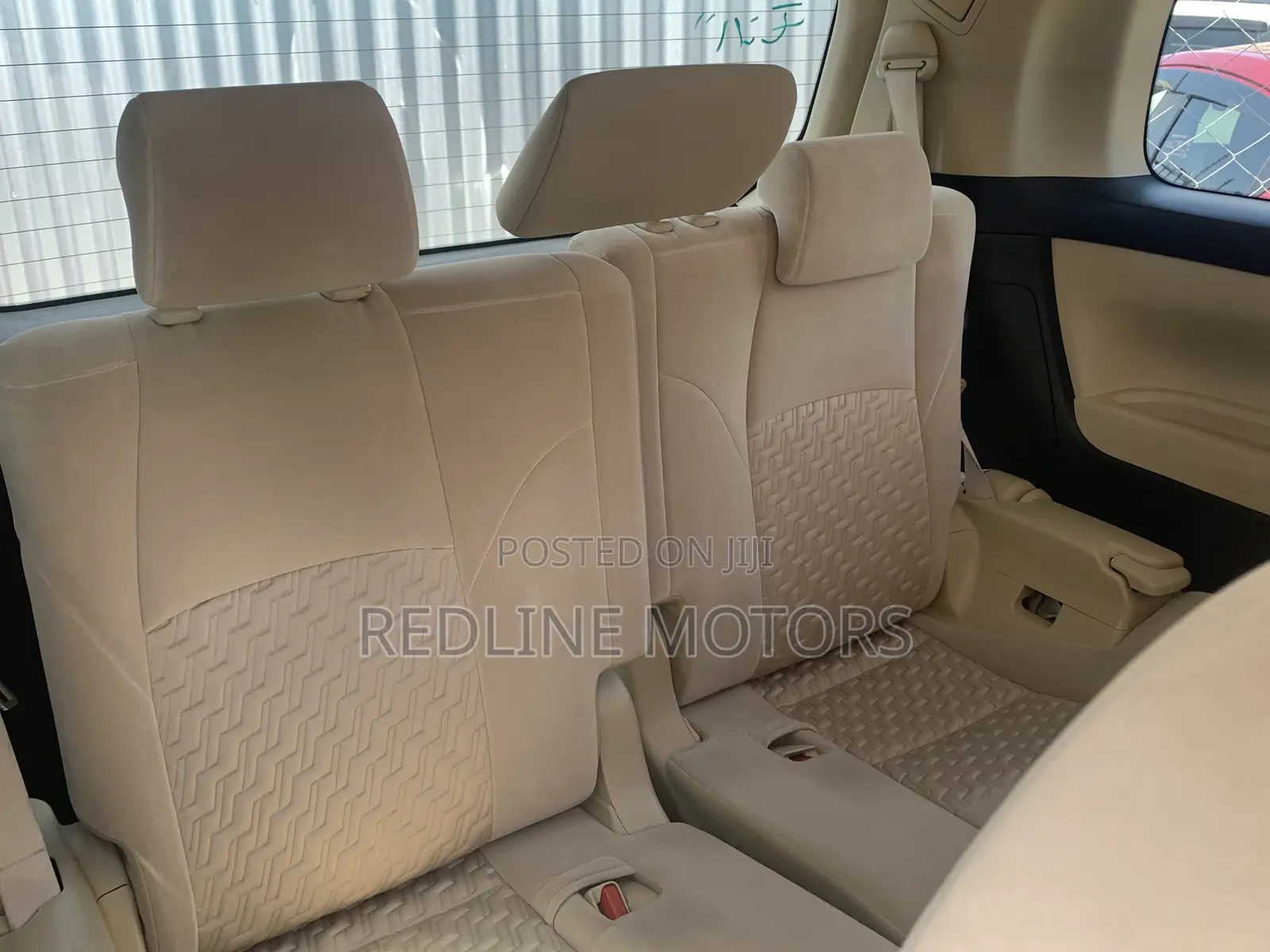 Toyota Alphard 2017 Off white