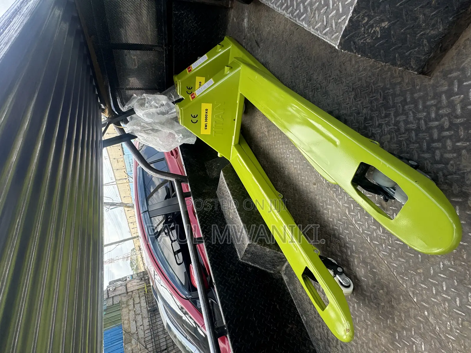 Wide Forks Titan Japan Pallet Trolley