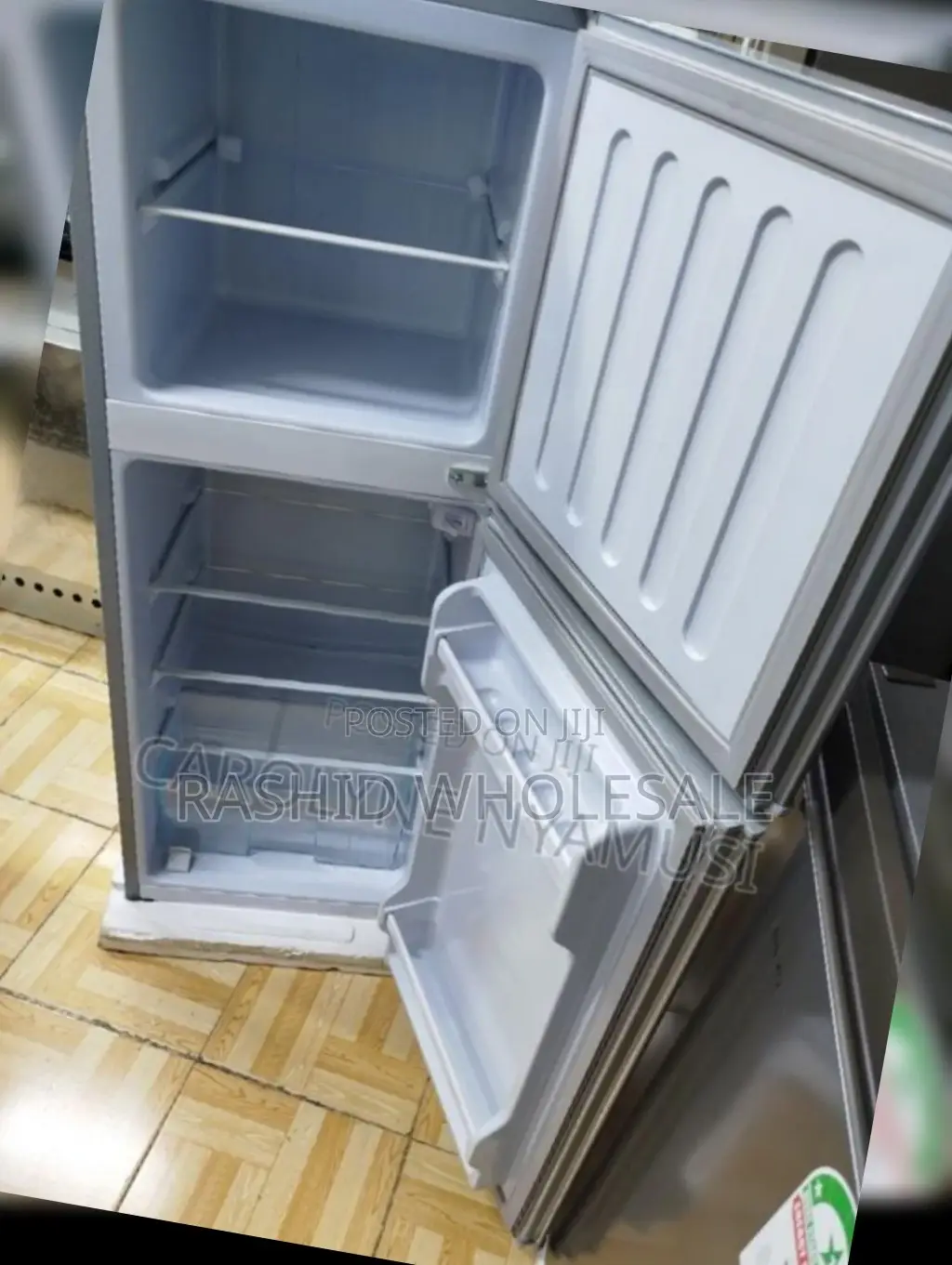 Nunix Fridge (138l).Fridge