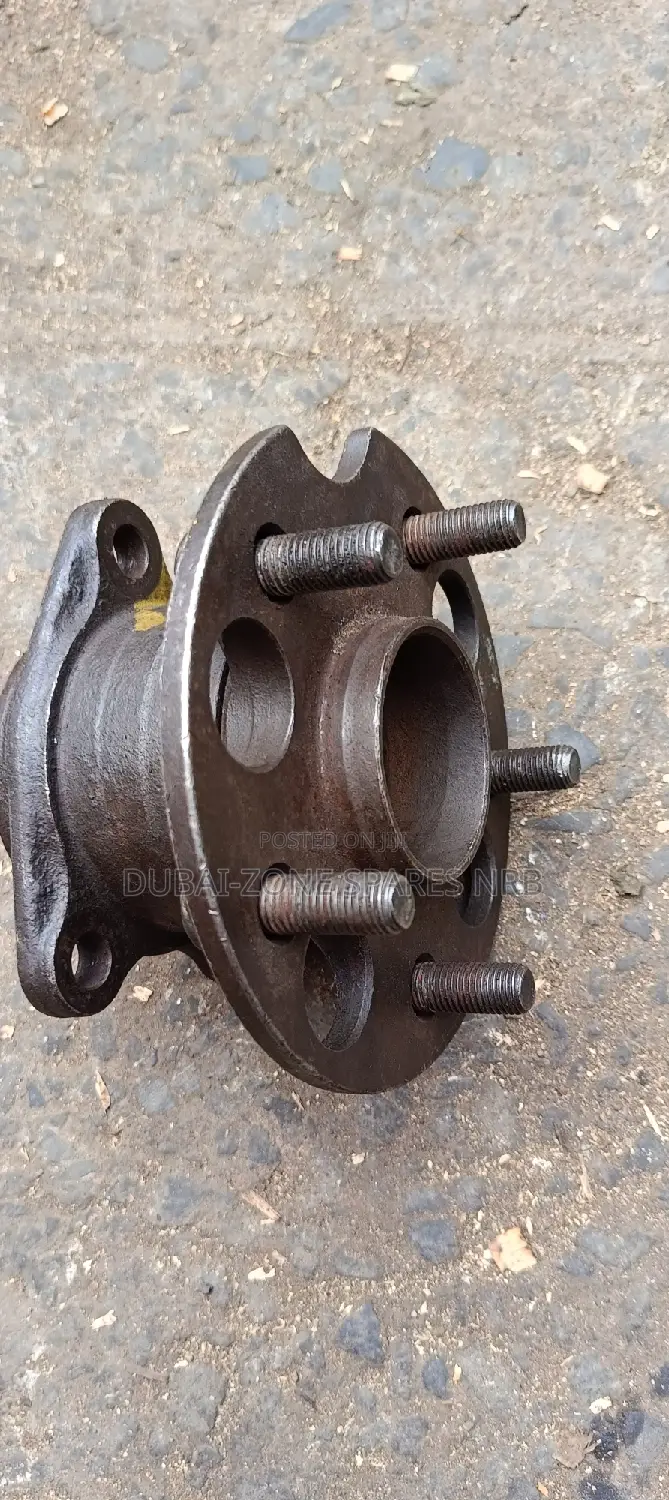 Ex-Japan Rear Hub Harrier,Lexus,Kluger,Gaia,Ipsum,Rav4 2 4WD