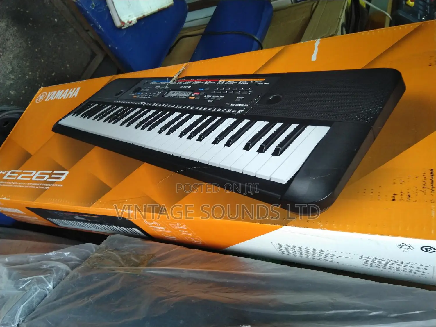 Yamaha Psr E273 Portable Keyboard