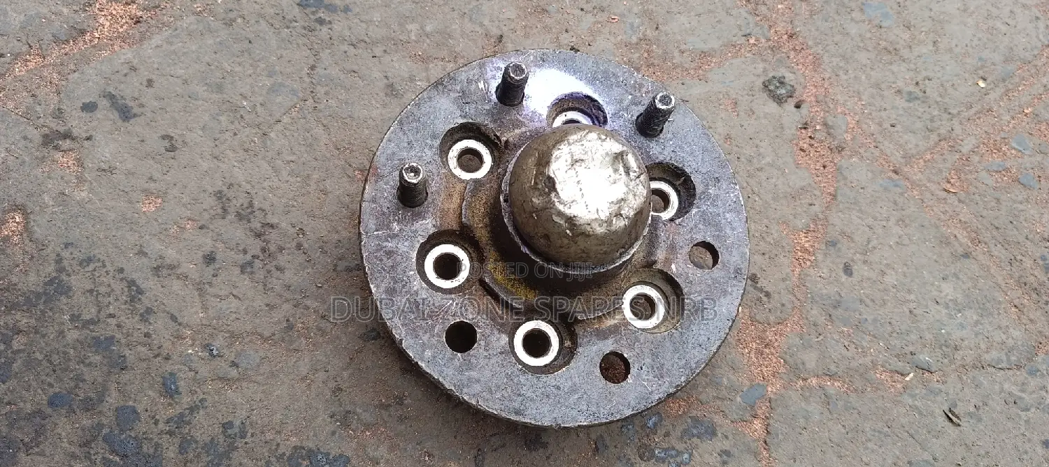 Isuzu Tava/Tougher Dmax, Front Hubs.