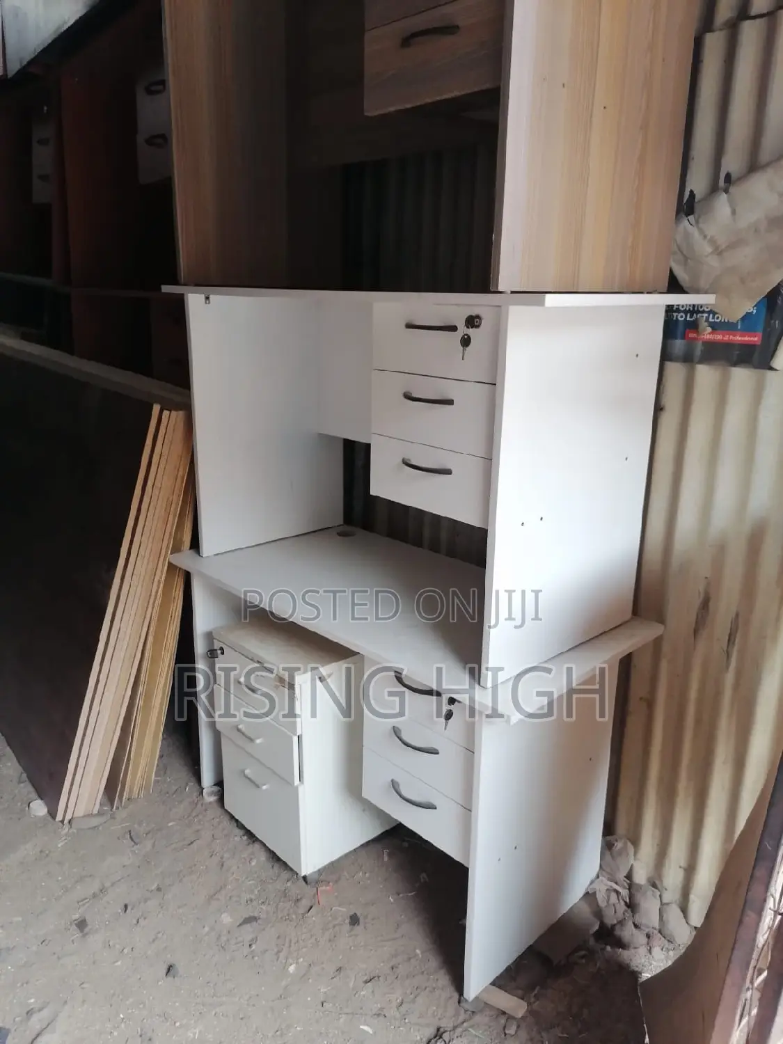 Great Unique Office Table