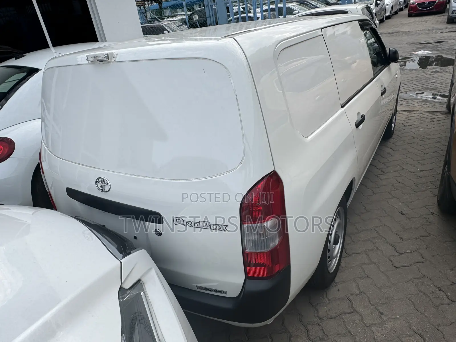 Toyota Probox 1.5 DX Comfort 2WD 2018 White